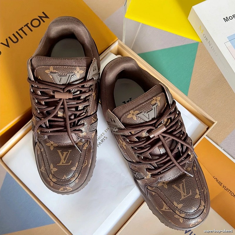 Louis Vuitton Brown Monogram Sneaker with Brown Monogram Low-top Detail