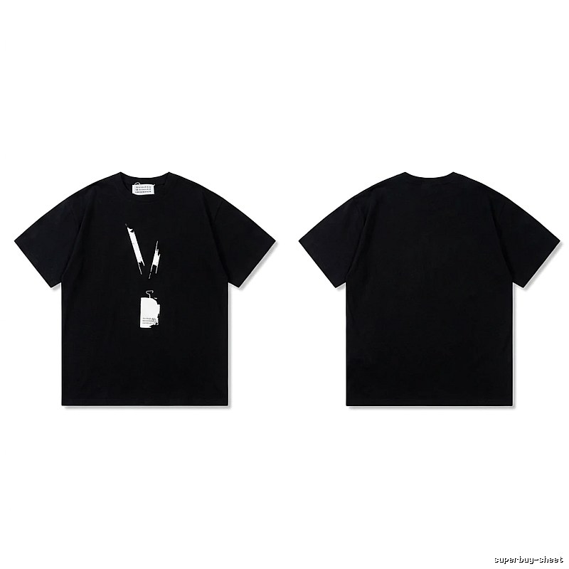 Maison Margiela minimalist black T-shirt