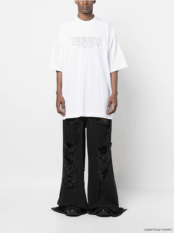 Resort Statement graphic T-shirt Black Colorful Lucky with Premium Look