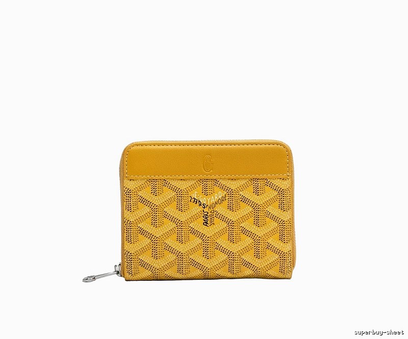 The classic yellow wallet of GOYARD